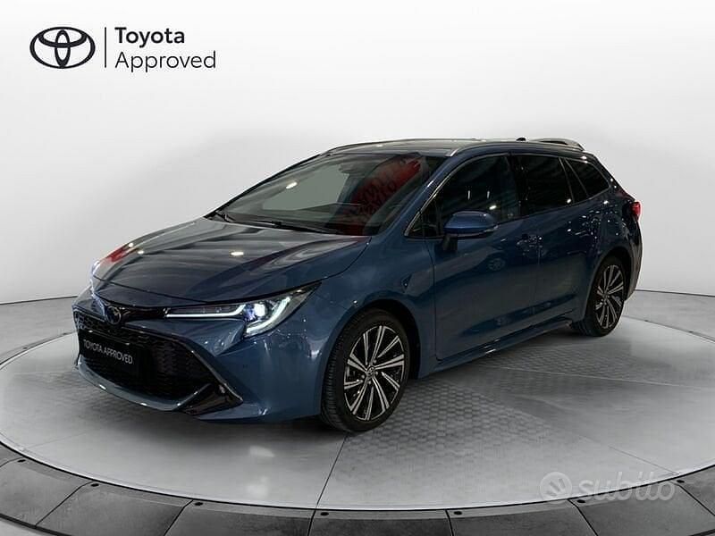 Grigio Usata 2022 Toyota Corolla Style Station wagon | 20.900 € (Buon prezzo) - Immagine 1/2