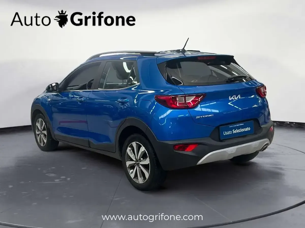 Usata Kia Stonic Style 95 CV (69 kW) 2022 Blu/azzurro SUV