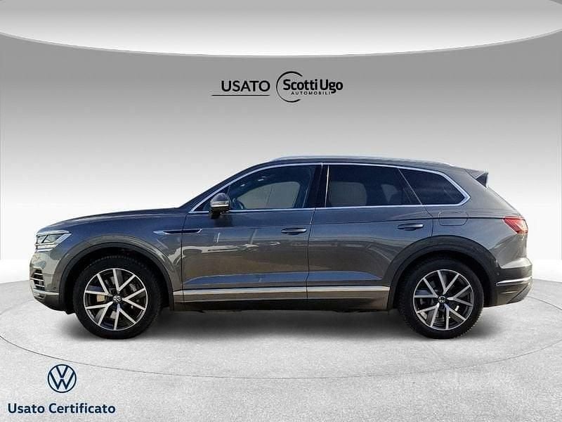 Usata VW Touareg Elegance 381 CV (280 kW) 2021 Argento SUV
