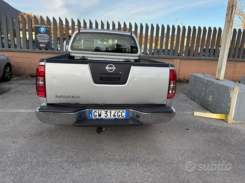 Usata Nissan Navara 171 CV (125 kW) 2009 Pick-up
