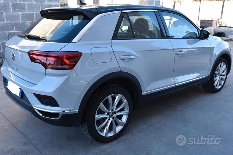 Usata VW T-Roc 150 CV (110 kW) 2019 Bianco SUV