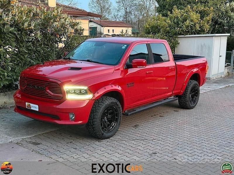 Käytetty Dodge Ram 395 HP (290 kW) 2016 Nouto