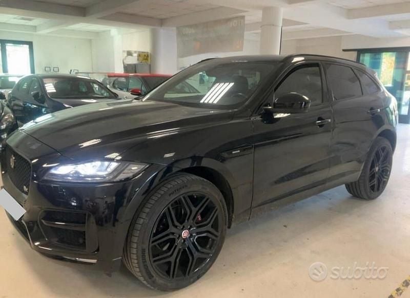 Nero Usata 2018 Jaguar F-Pace R-Sport SUV | 17.990 € (Super prezzo) - Immagine 1/4