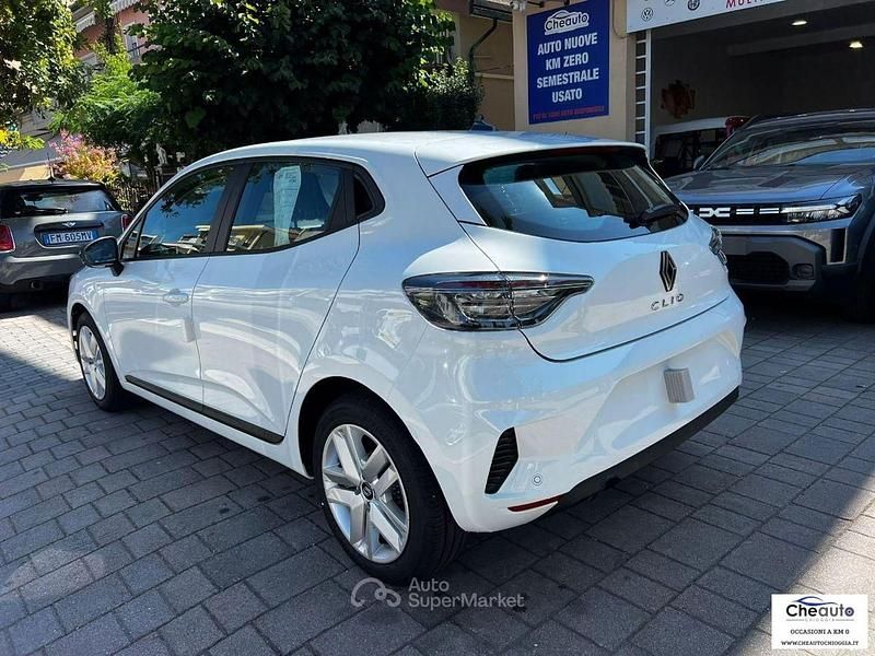Nuova Renault Clio V Business 102 CV (75 kW) 2025 Nessuno(met.) Berlina