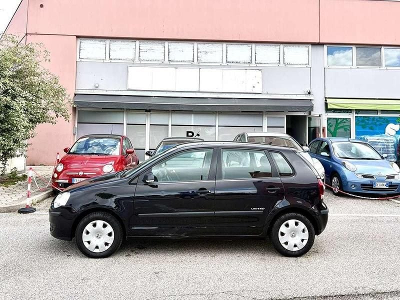 Usata VW Polo Trendline 69 CV (50 kW) 2009 Utilitaria