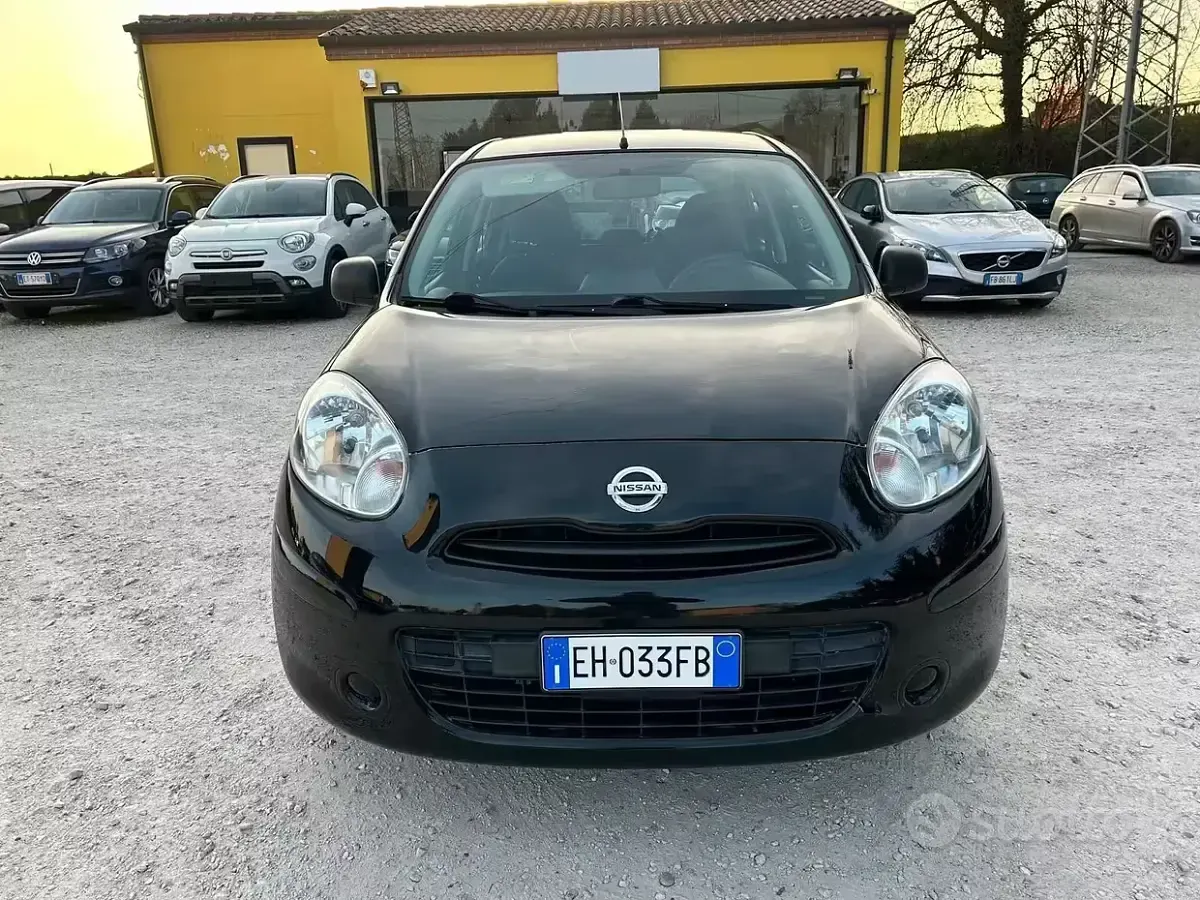 Usata Nissan Micra 80 CV (58 kW) 2011 Nero Utilitaria