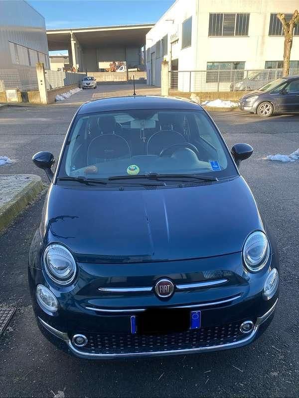 Usata Fiat 500 Lounge 69 CV (50 kW) 2017 Blu/azzurro Utilitaria