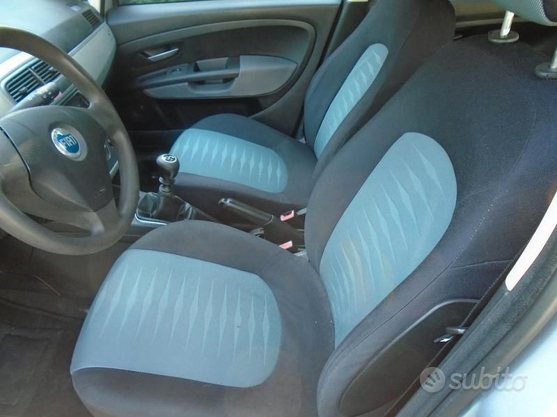 Usata Fiat Grande Punto 65 CV (47 kW) 2006 Utilitaria