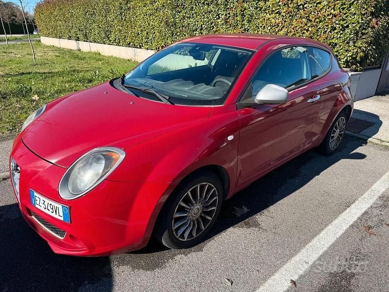 Usata Alfa Romeo MiTo Progression 85 CV (62 kW) 2015 Rosso Utilitaria