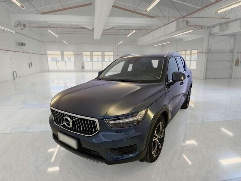Blu Usata 2021 Volvo XC40 Inscription SUV | 27.100 € (Buon prezzo) - Immagine 1/4