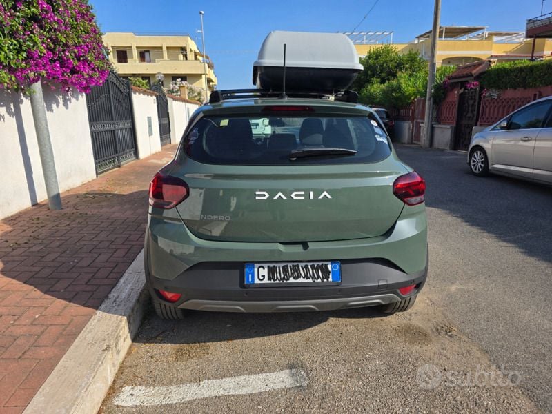 Usata Dacia Sandero Stepway 91 CV (66 kW) 2023 Verde Utilitaria