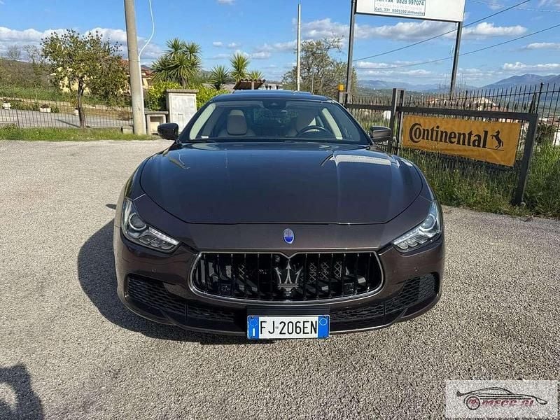 Usata Maserati Ghibli 275 CV (202 kW) 2017 Grigio Coupé