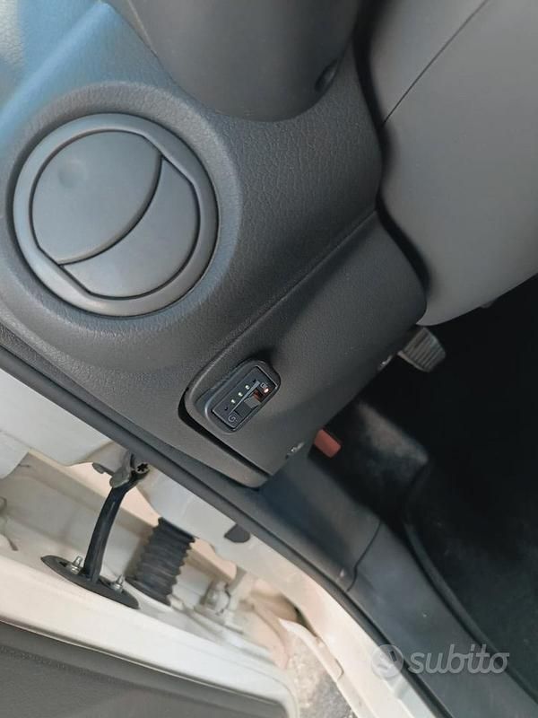 Usata Fiat Panda 77 CV (56 kW) 2010 Bianco Utilitaria