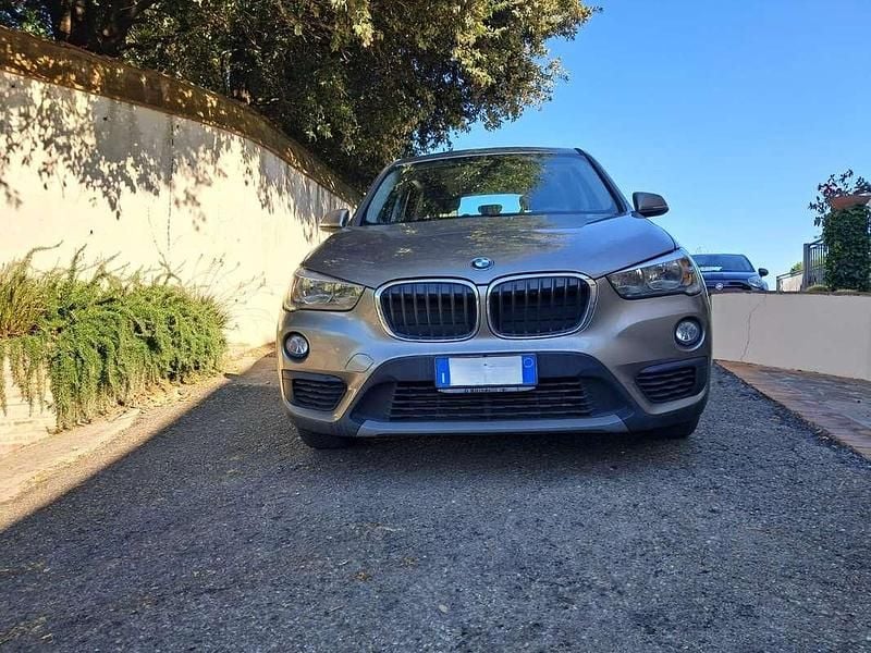 Usata BMW X1 Advantage 150 CV (110 kW) 2017 Argento SUV