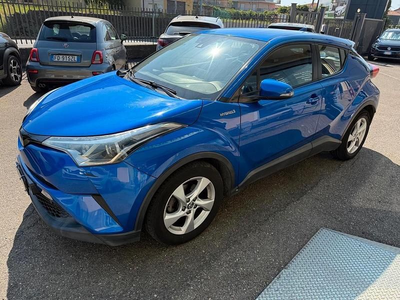 Usata Toyota C-HR Lounge 98 CV (72 kW) 2019 Blu SUV