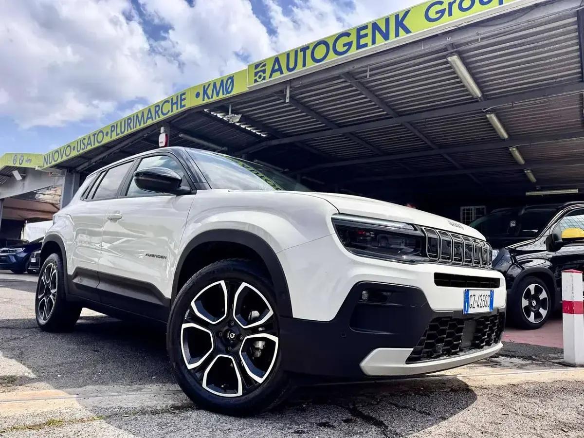 Usata Jeep Avenger Summit 101 CV (74 kW) 2025 Bianco SUV