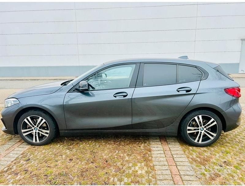 Usata BMW 118 Comfort Edition 150 CV (110 kW) 2020 Grigio Utilitaria