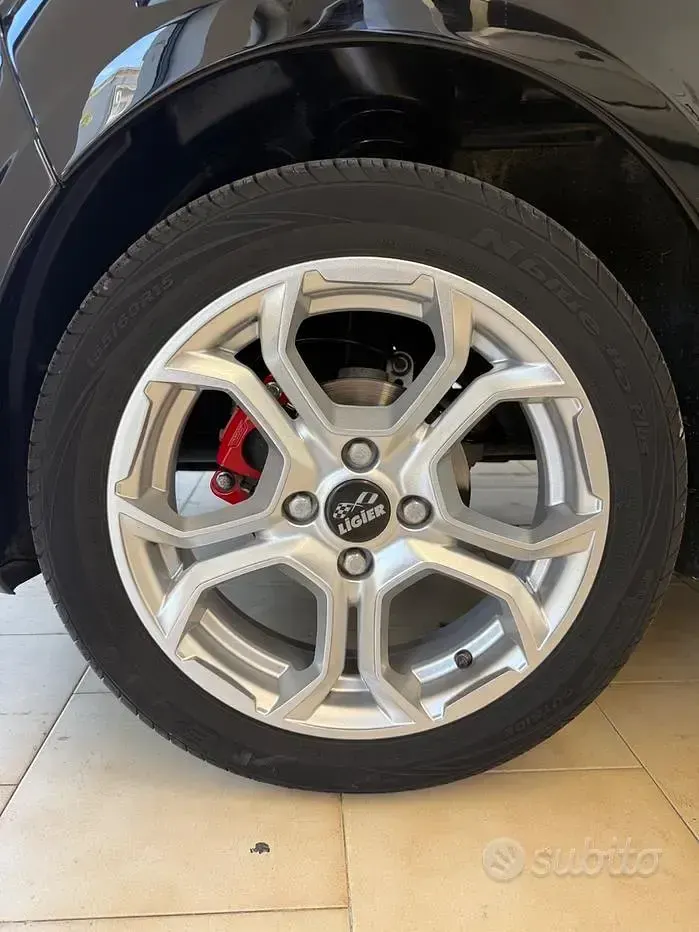 Usata Ligier JS50 2022 Nero Utilitaria