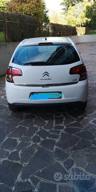 Usata Citroën C3 82 CV (60 kW) 2015 Bianco Utilitaria