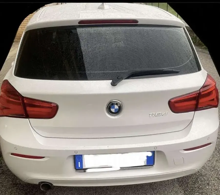 Usata BMW 118 Advantage 150 CV (110 kW) 2016 Utilitaria