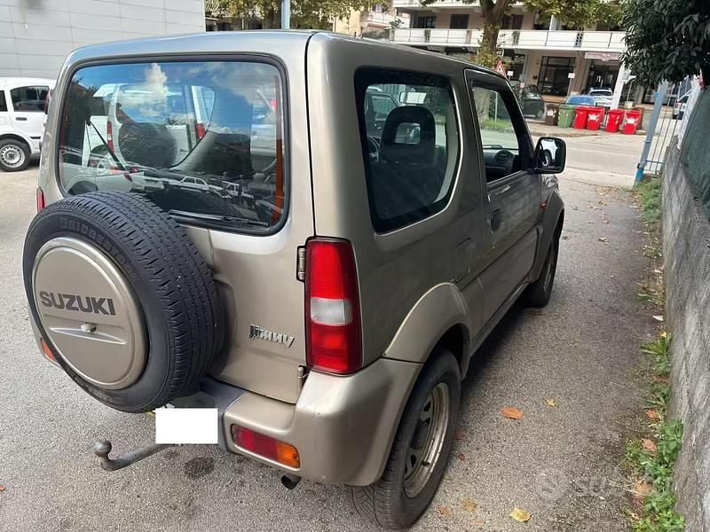 Second-hand Suzuki Jimny 65 CP (47 kW) 2005 Maro SUV