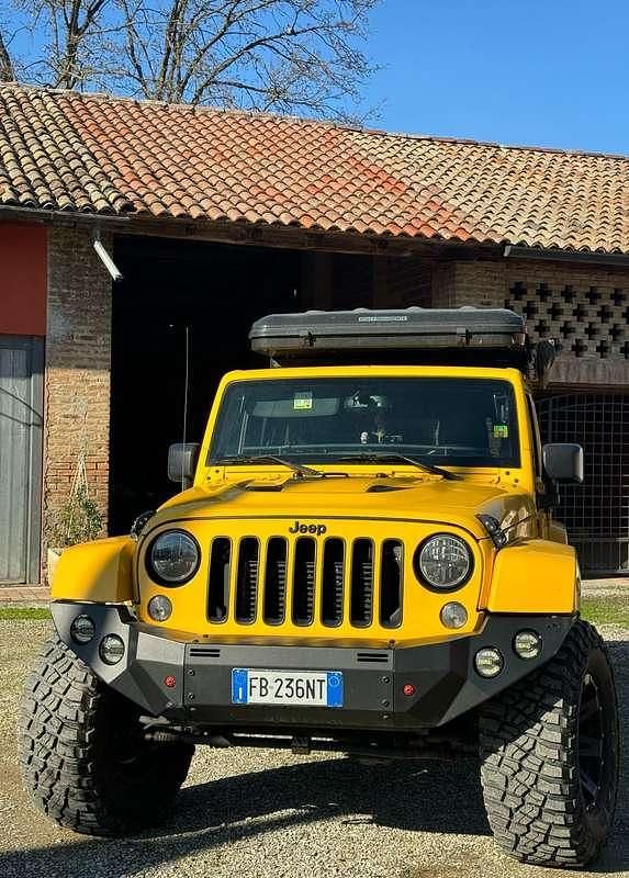 Usata Jeep Wrangler Unlimited 200 CV (147 kW) 2016 Giallo SUV