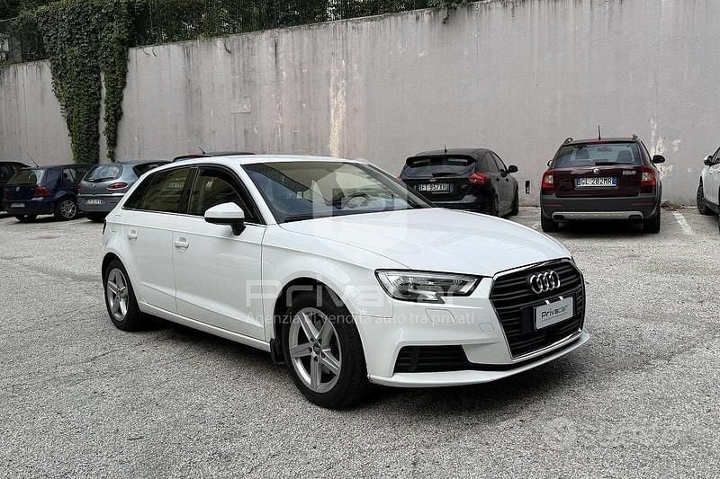 Usata Audi A3 Sportback Admired 150 CV (110 kW) 2018 Bianco Utilitaria