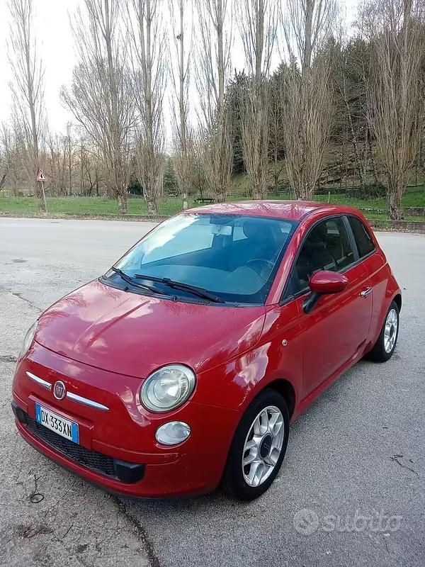 Usata Fiat 500 Lounge 75 CV (55 kW) 2009 Rosso Cabrio