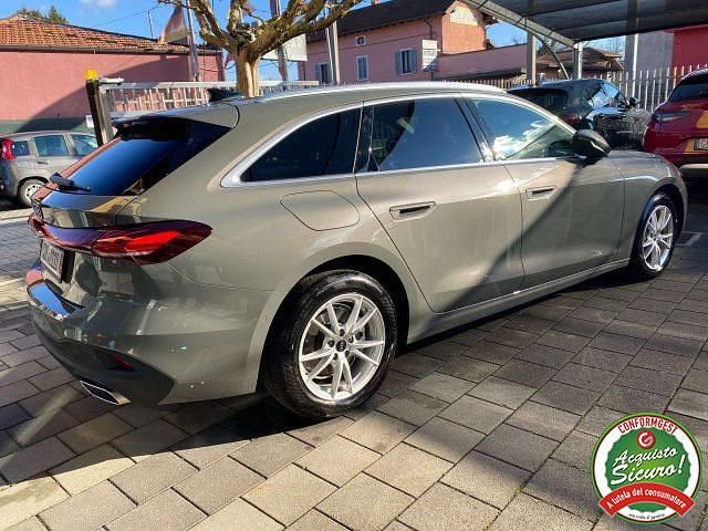 Usata Audi A5 Advanced 150 CV (110 kW) 2025 Grigio Station wagon