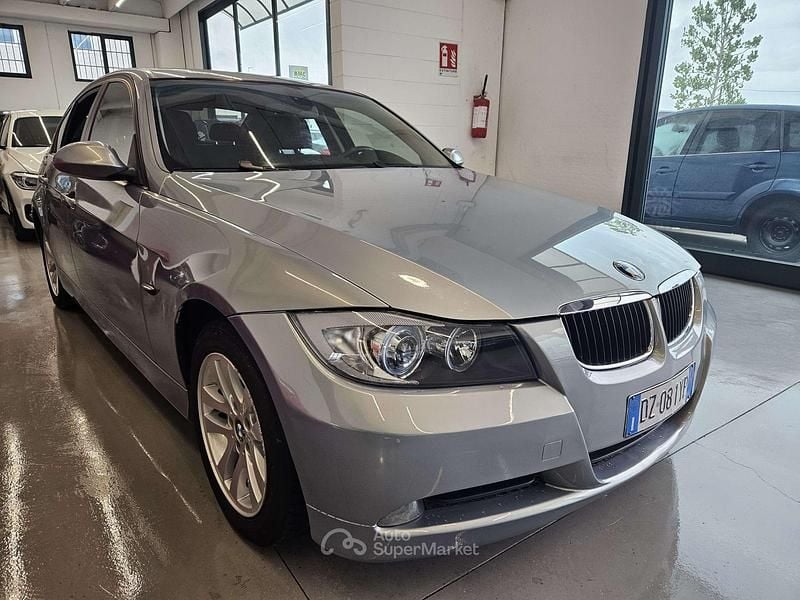 Usata BMW 320 163 CV (119 kW) 2006 Argento Berlina