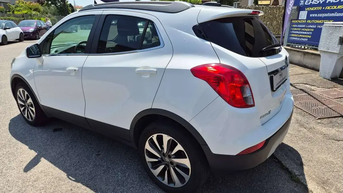Usata Opel Mokka X Innovation 136 CV (100 kW) 2018 Bianco SUV