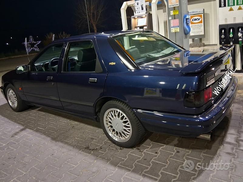 Usata Ford Sierra 200 CV (147 kW) 1992 Blu Berlina