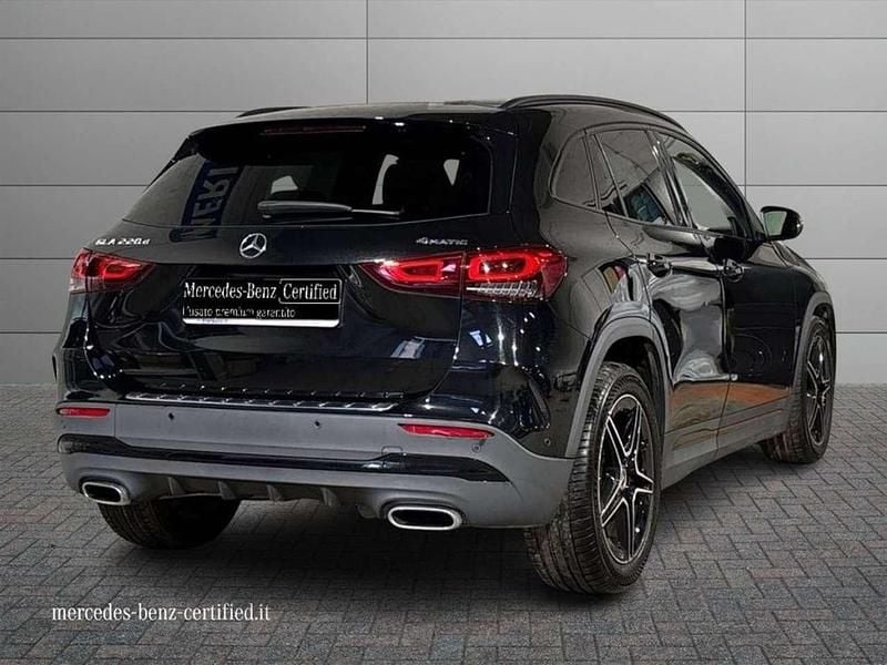 Usata Mercedes GLA220 Premium 190 CV (139 kW) 2022 Nero cosmo SUV