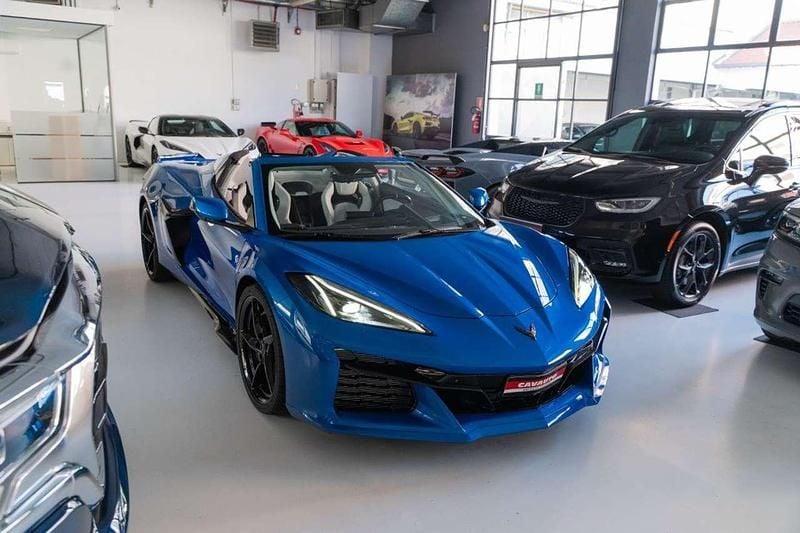Nuova Corvette C8 655 CV (481 kW) 2025 Blu/azzurro Cabrio