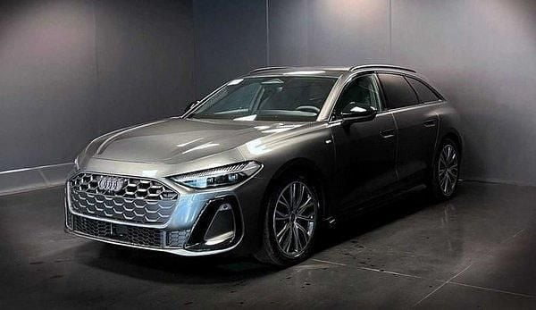 Nuova Audi A5 S-Line 204 CV (150 kW) 2025 Grigio Coupé