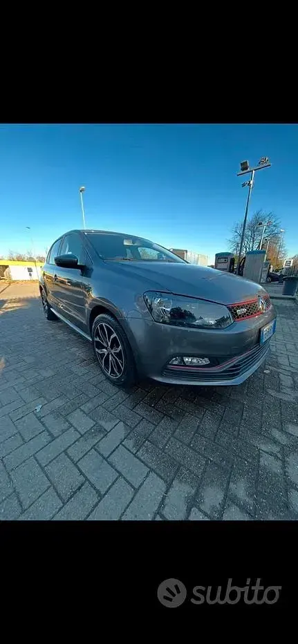 Usata VW Polo 85 CV (62 kW) 2016 Grigio Berlina