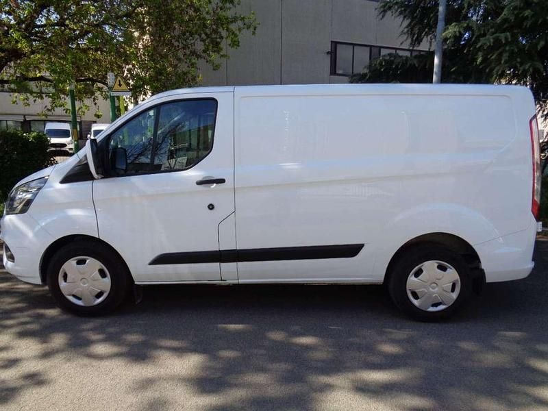 Usata Ford Transit Custom Trend 131 CV (96 kW) 2023 Bianco pastello Furgone