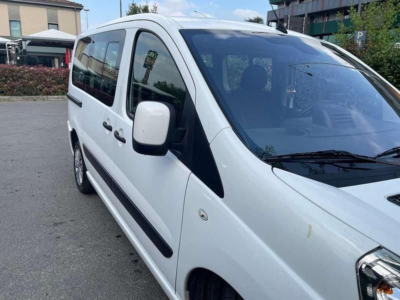 Usata Citroën Jumpy Seduction 128 CV (94 kW) 2015 Bianco Monovolume