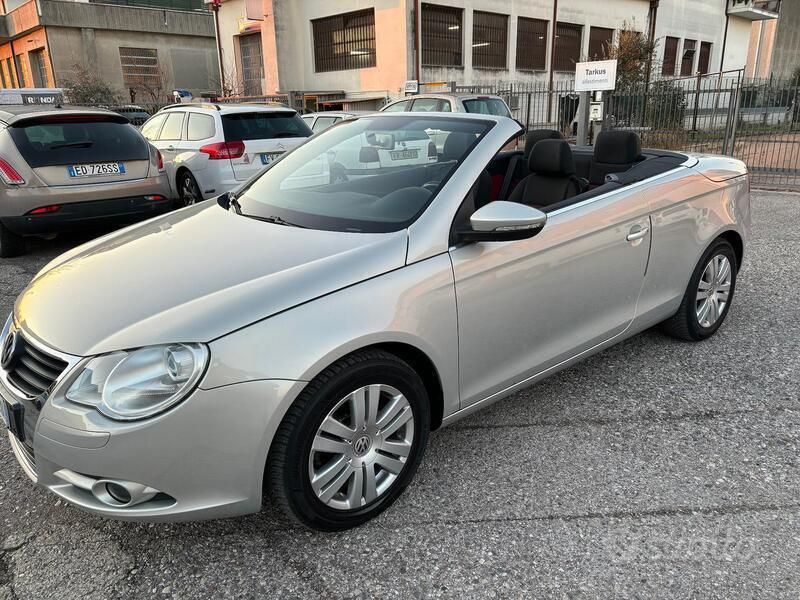 Bronzo Usata 2010 VW Eos Cabrio | 7300 € (Ottimo prezzo) - Immagine 1/4