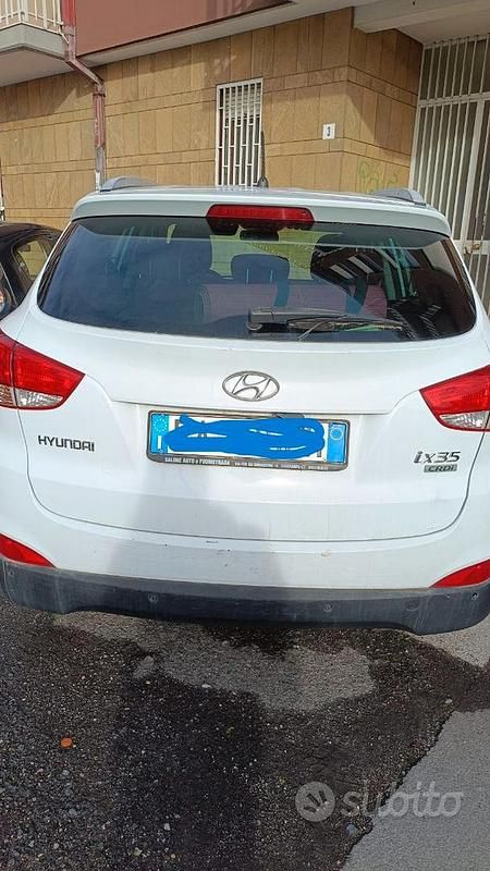 Bianco Usata 2010 Hyundai ix35 SUV | 6500 € (Ottimo prezzo) - Immagine 1/4