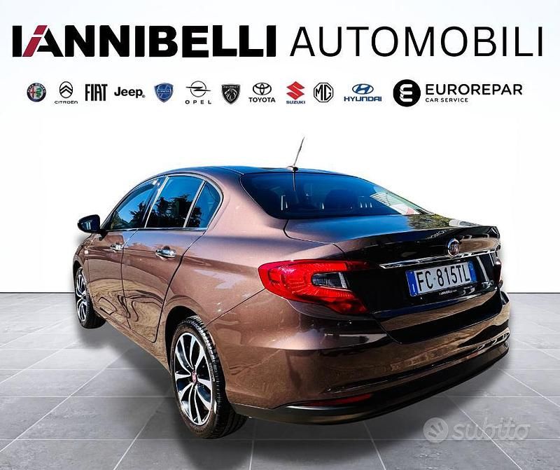 Usata Fiat Tipo Opening Edition 120 CV (88 kW) 2016 Marrone Berlina