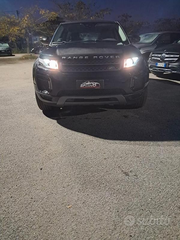 Usata Land Rover Range Rover evoque 150 CV (110 kW) 2018 Nero SUV