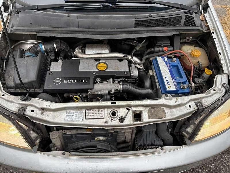 Usata Opel Zafira 101 CV (74 kW) 2005 Monovolume