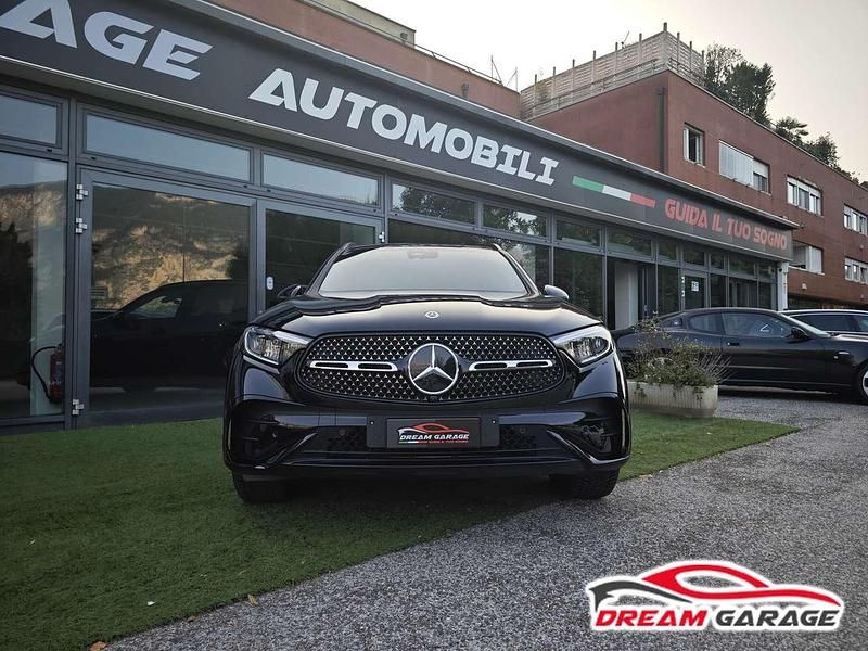 Usata Mercedes GLC220 AMG Line Premium Plus 197 CV (144 kW) 2023 Nero SUV