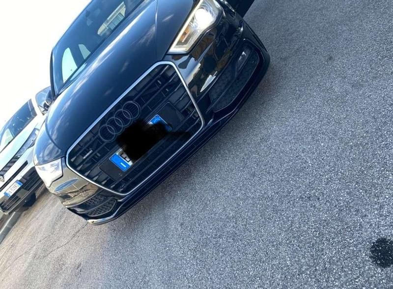 Nero Usata 2013 Audi A3 Ambition Tre volumi | 13.000 € (Buon prezzo) - Immagine 1/4