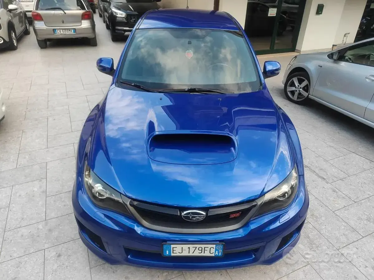 Usata Subaru WRX STI 299 CV (219 kW) 2011 Bluazzurro Berlina
