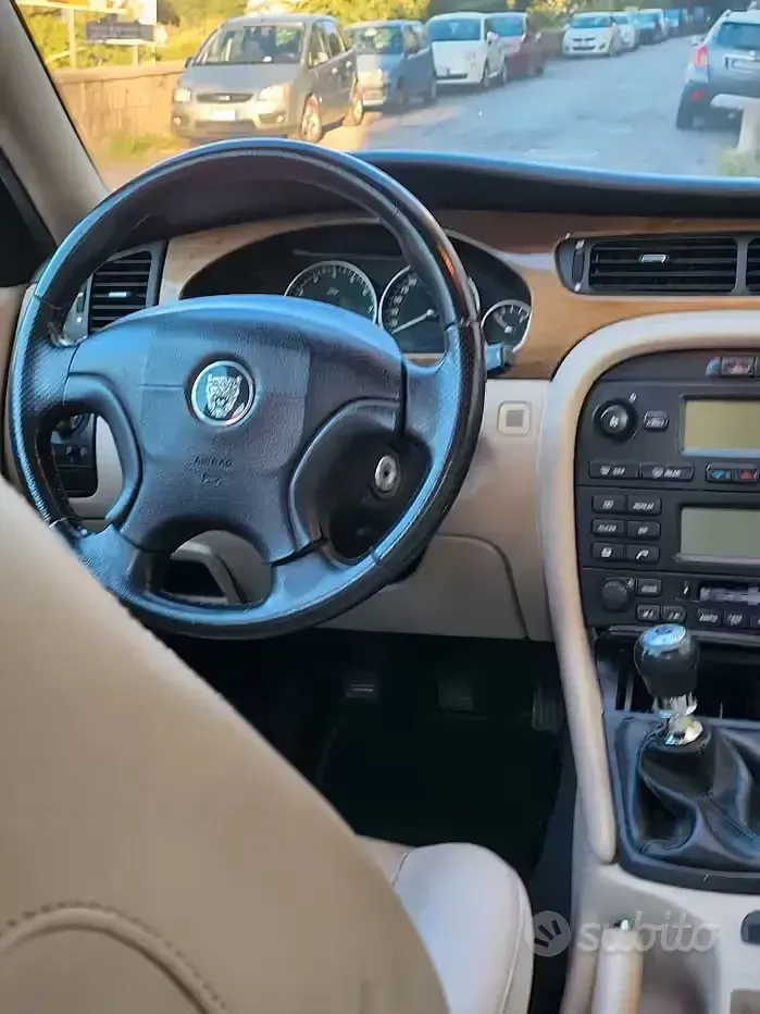 Usata Jaguar X-type 196 CV (144 kW) 2001 Nero Berlina