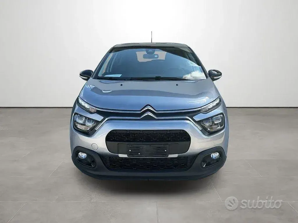 Gebraucht Citroën C3 PureTech 110 PS (80 kW) 2024 Grau Limousine