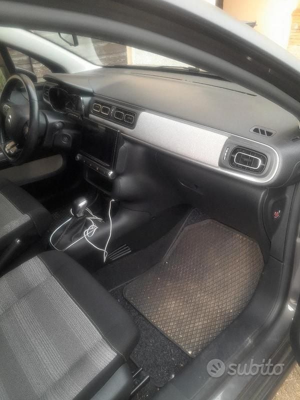 Usata Citroën C3 110 CV (80 kW) 2019 Grigio Berlina