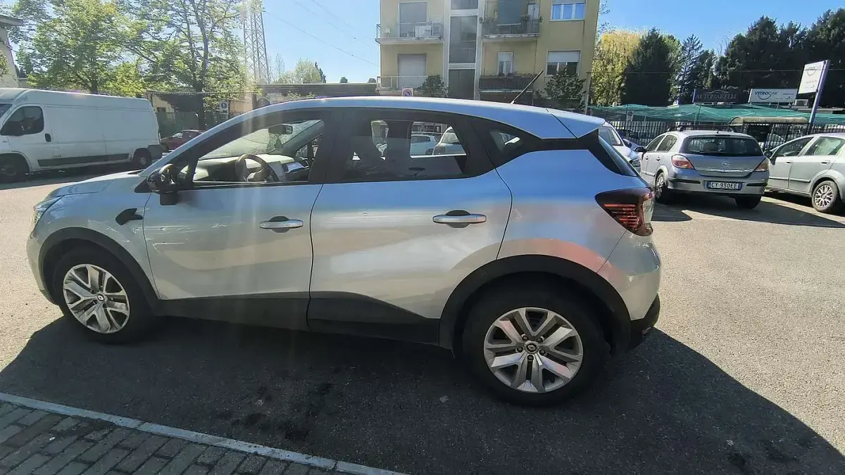 Usata Renault Captur Business 140 CV (102 kW) 2021 SUV